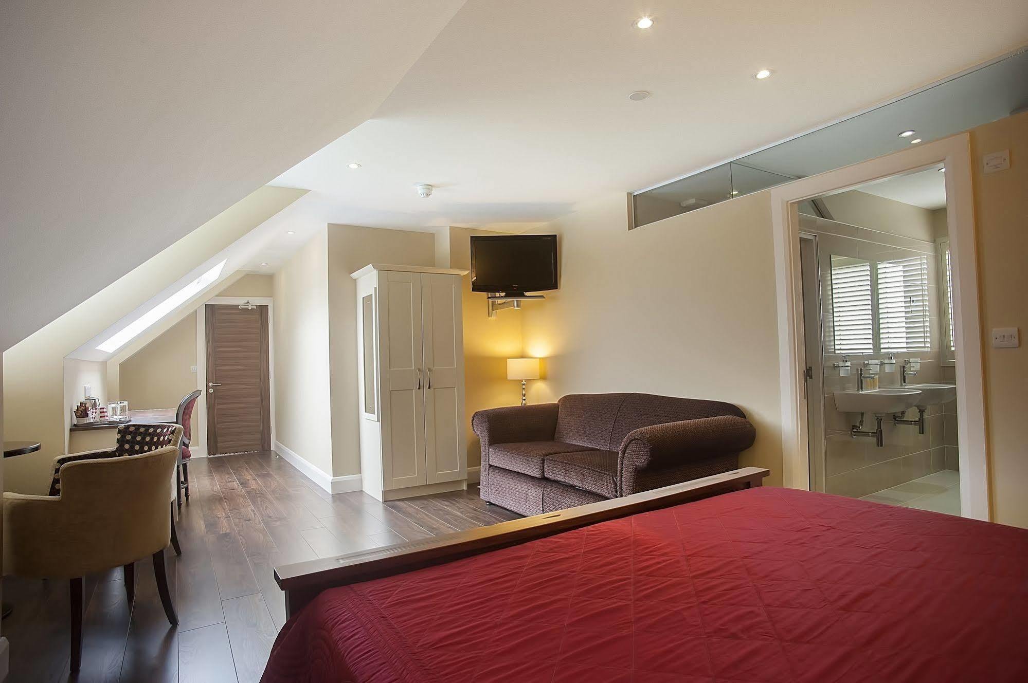 Sea Breeze Lodge B&B Galway Zewnętrze zdjęcie