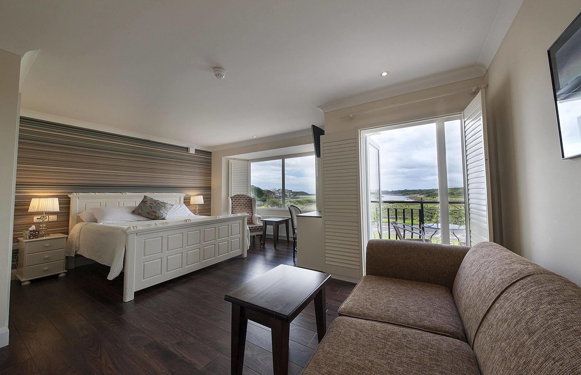 Sea Breeze Lodge B&B Galway Zewnętrze zdjęcie